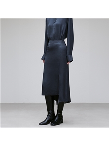 [리이] HIGH LOW SATIN SKIRT