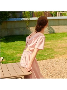 Goods Name